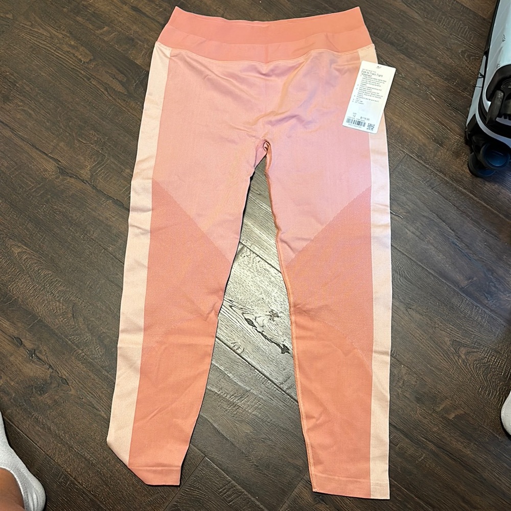 NWT Lululemon legging